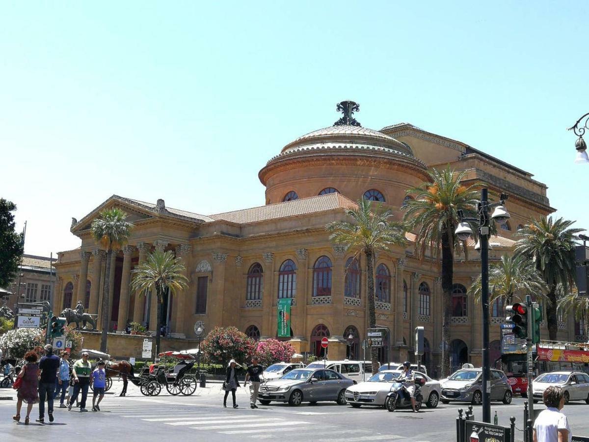 Casa Vacanze Nadi Palermo Exteriör bild