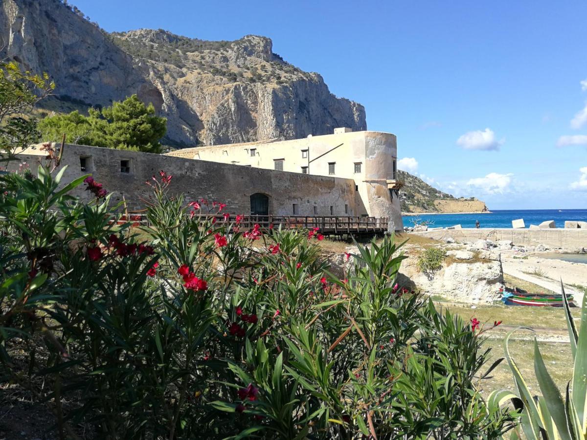 Casa Vacanze Nadi Palermo Exteriör bild